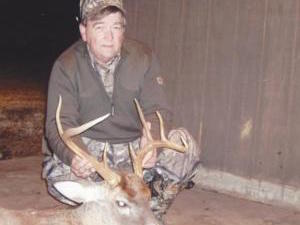 Mississippi Whitetail Deer Hunting Outfitters - McKenna Ranch